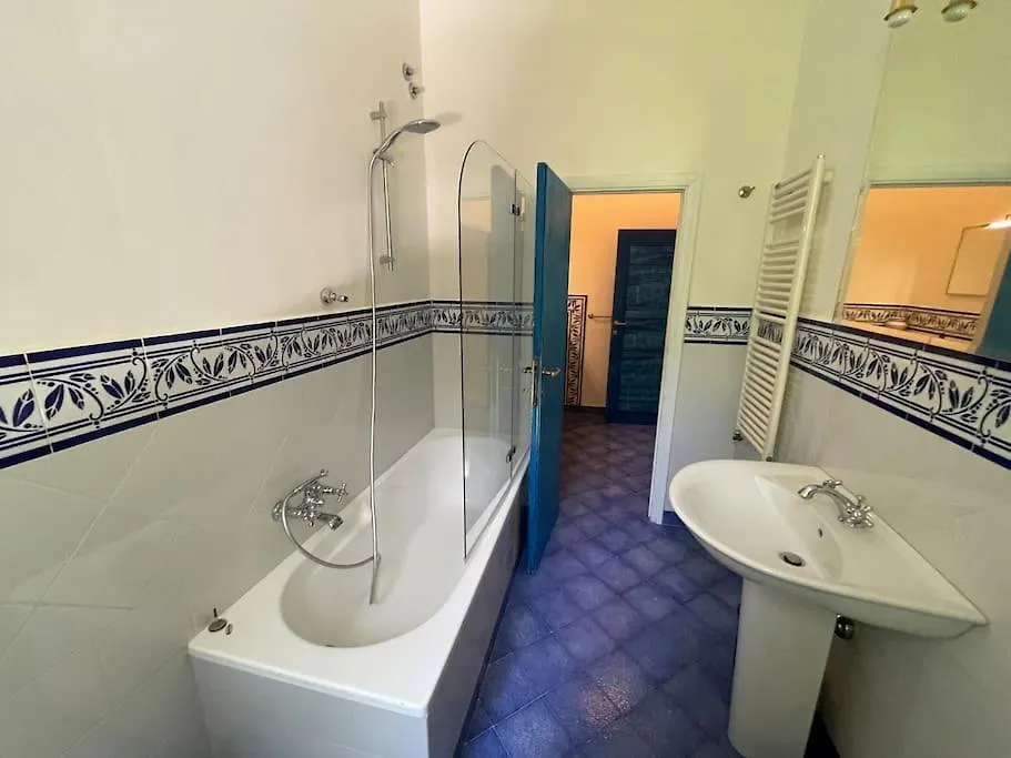 Mens Sana - Casa Grande Per Gruppi Nel Verde Siena Apartment